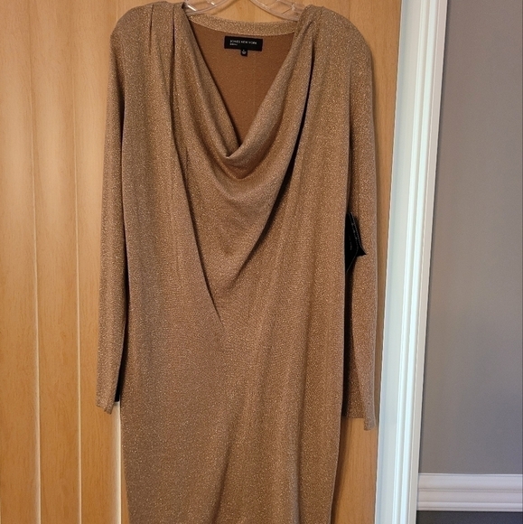 𝅺JONES New York Gold 💃🏾 - Picture 10 of 12